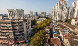 崇阳最新爆料消息今天封城了,紧急封城，最新动态揭秘